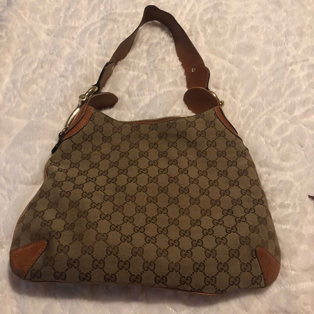 Gucci shoulder bag
